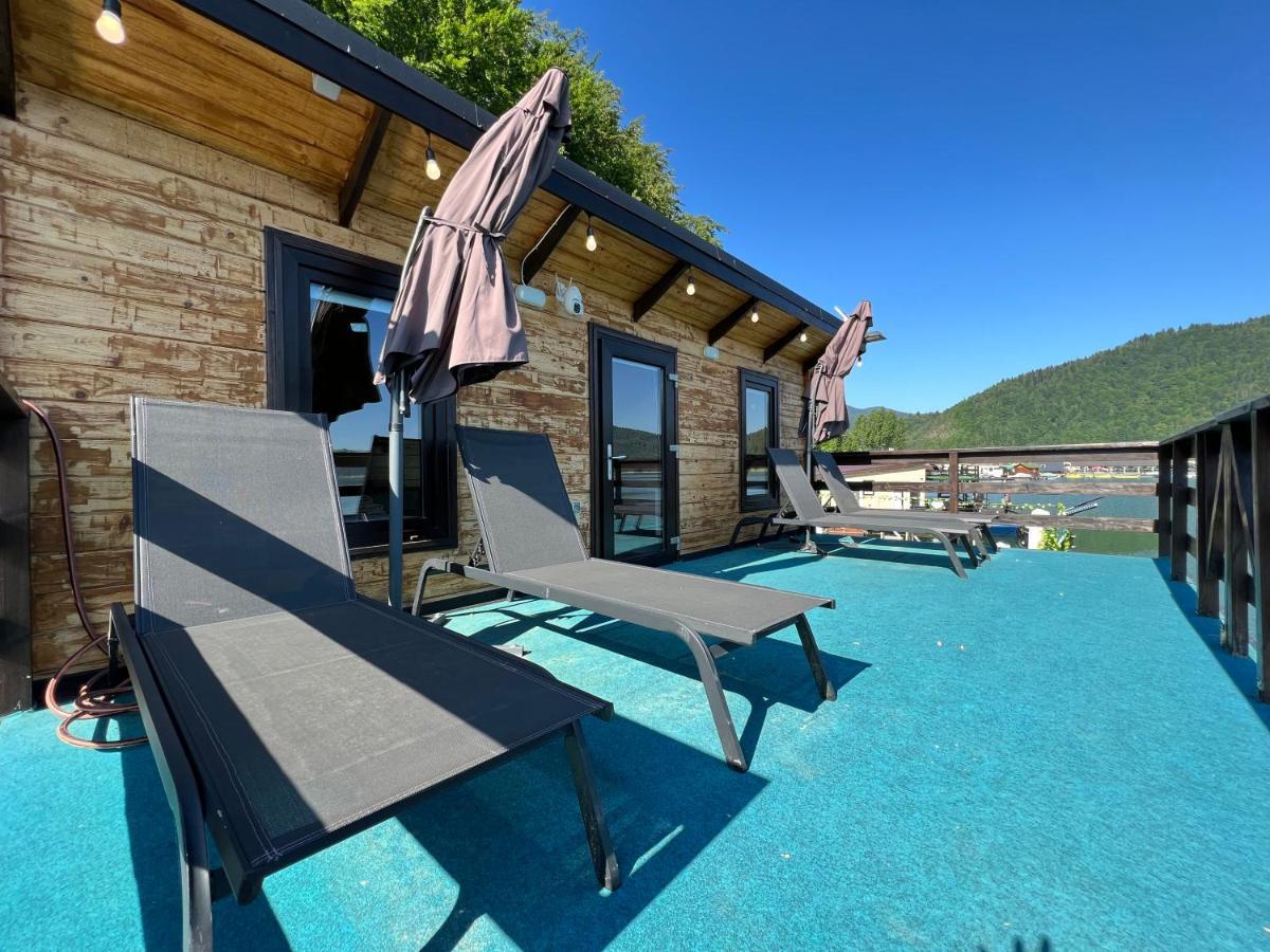 Holiday Bicaz Bungalows On The Lake Kültér fotó